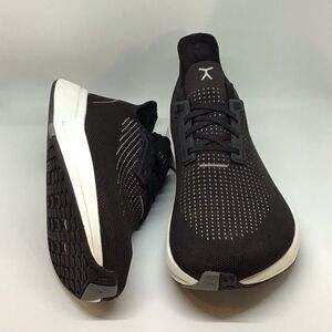 Flux Adapt Runner Black White Mens US 9 Athletic Shoes Sneakers